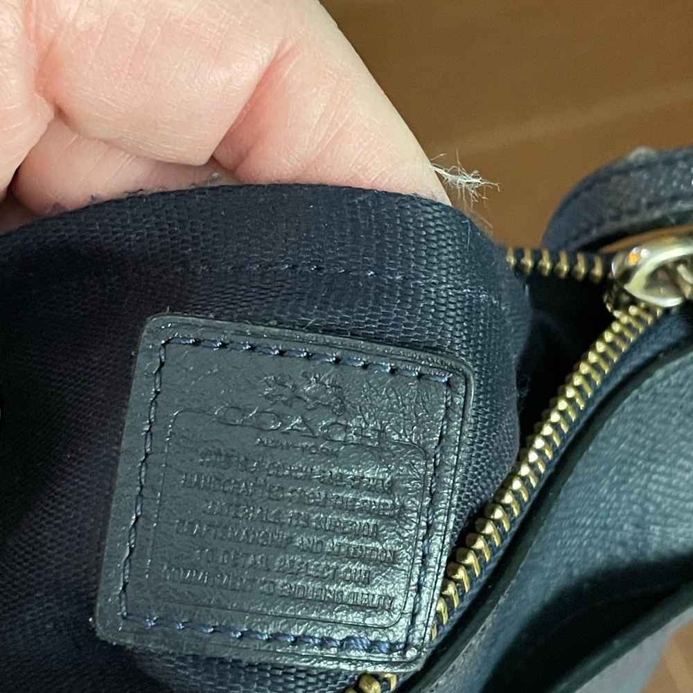 Coach Kitt Messenger Leather Crossbody Bag purse light Black adjustable strap - Picture 13 of 16
